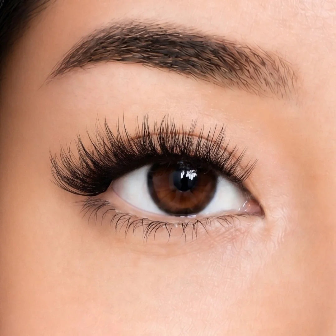 PRO Self-Adhesive Cluster Lashes